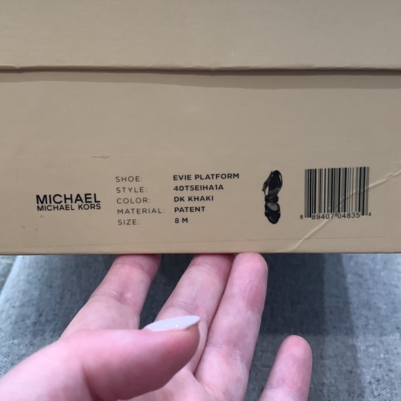 Platform Heels - Picture 2 of 14